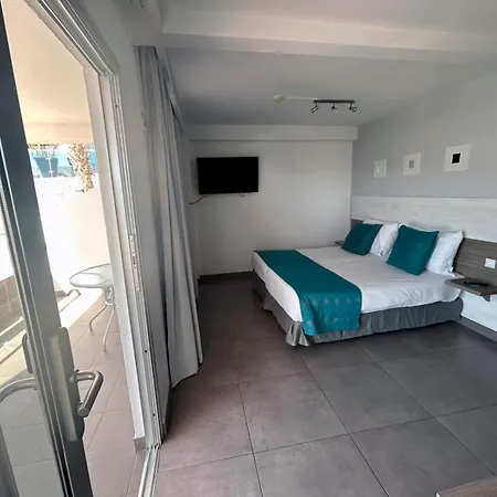 Servatur Castillo De Sol Apartmanhotel *